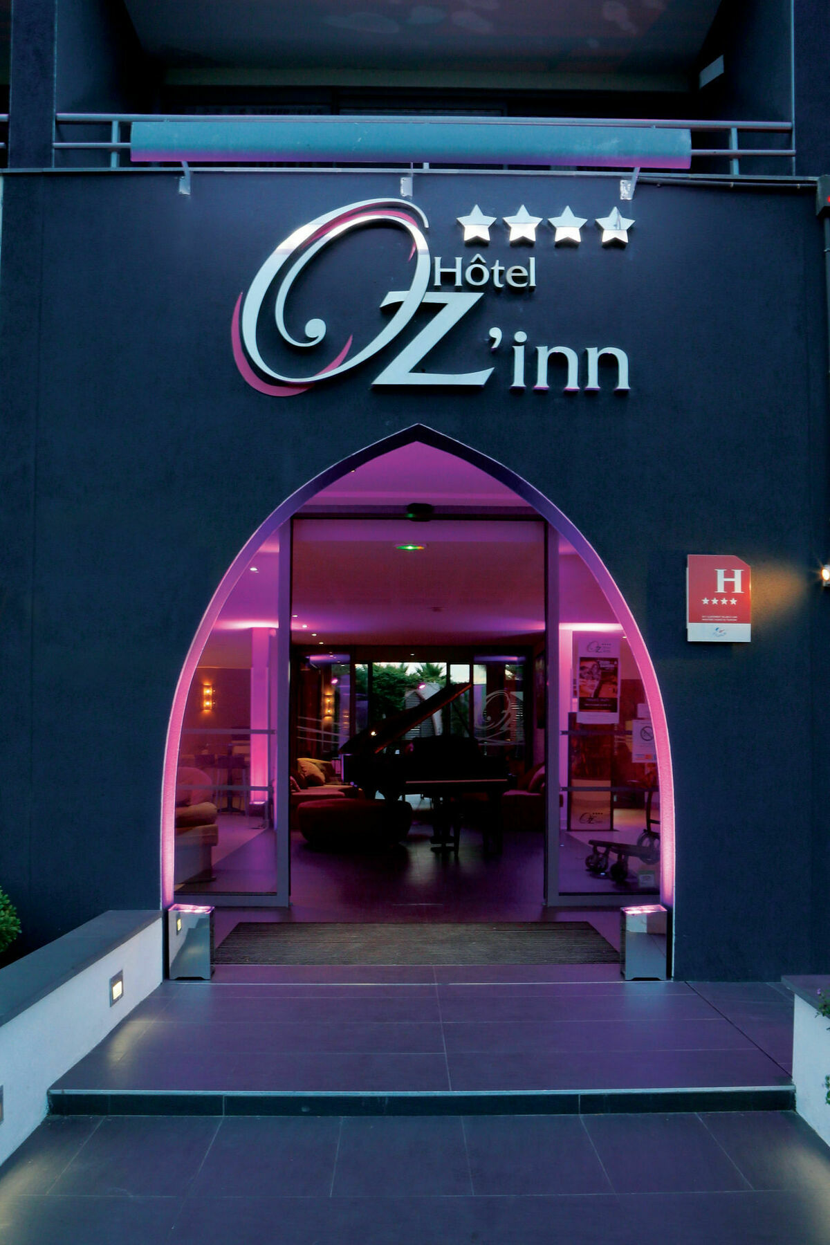 Oz'Inn Hotel & Spa Agde Exteriör bild